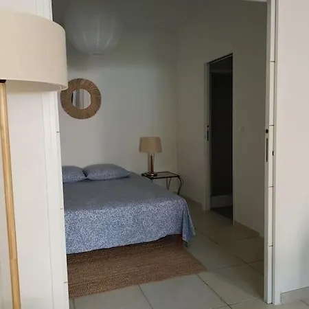 Appartement T2 Avec Jardin Privatif 3 Etoiles Meze Exterior photo